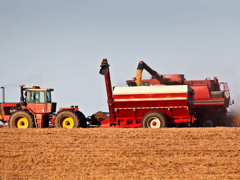 máquinas e implementos agrícolas quais os benefícios