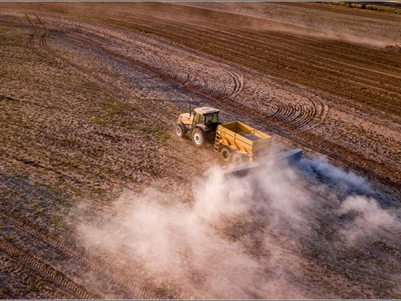 como fazer a correção do solo na agricultura