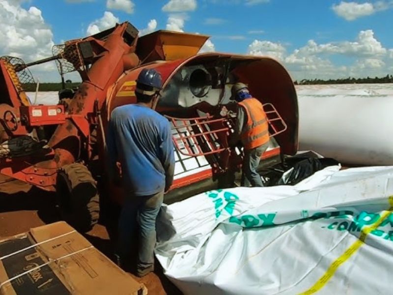 instalação silo bolsa para silagem